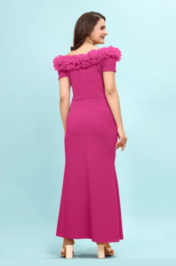 Stylish Bodycon Midi Dress - Image 6