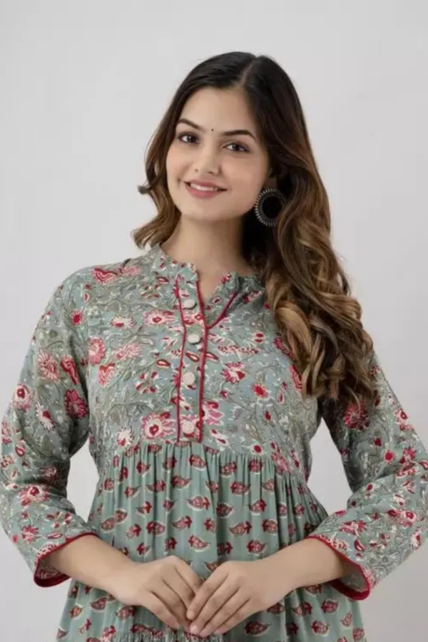 Classic Designer Women kurta - Image 3